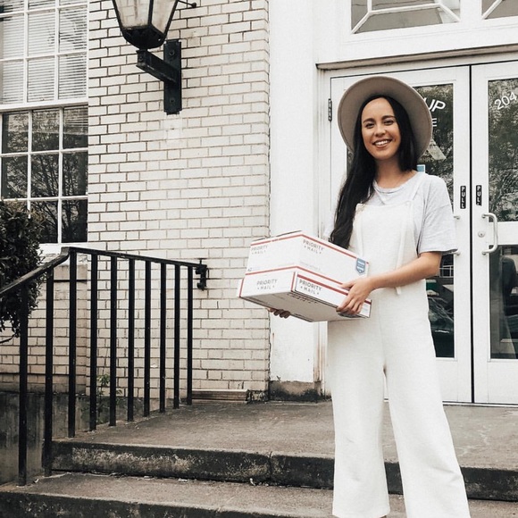 πLIKE TO BOOKMARK MY CLOSET π - Picture 6 of 6